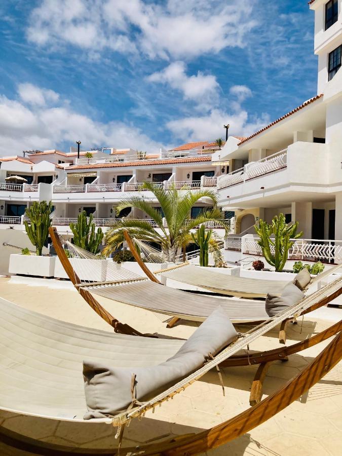 Apartment With Terrace And Pool, Los Cristianos Лос Кристианос Екстериор снимка