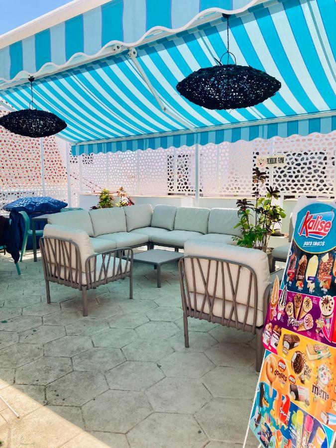 Apartment With Terrace And Pool, Los Cristianos Лос Кристианос Екстериор снимка