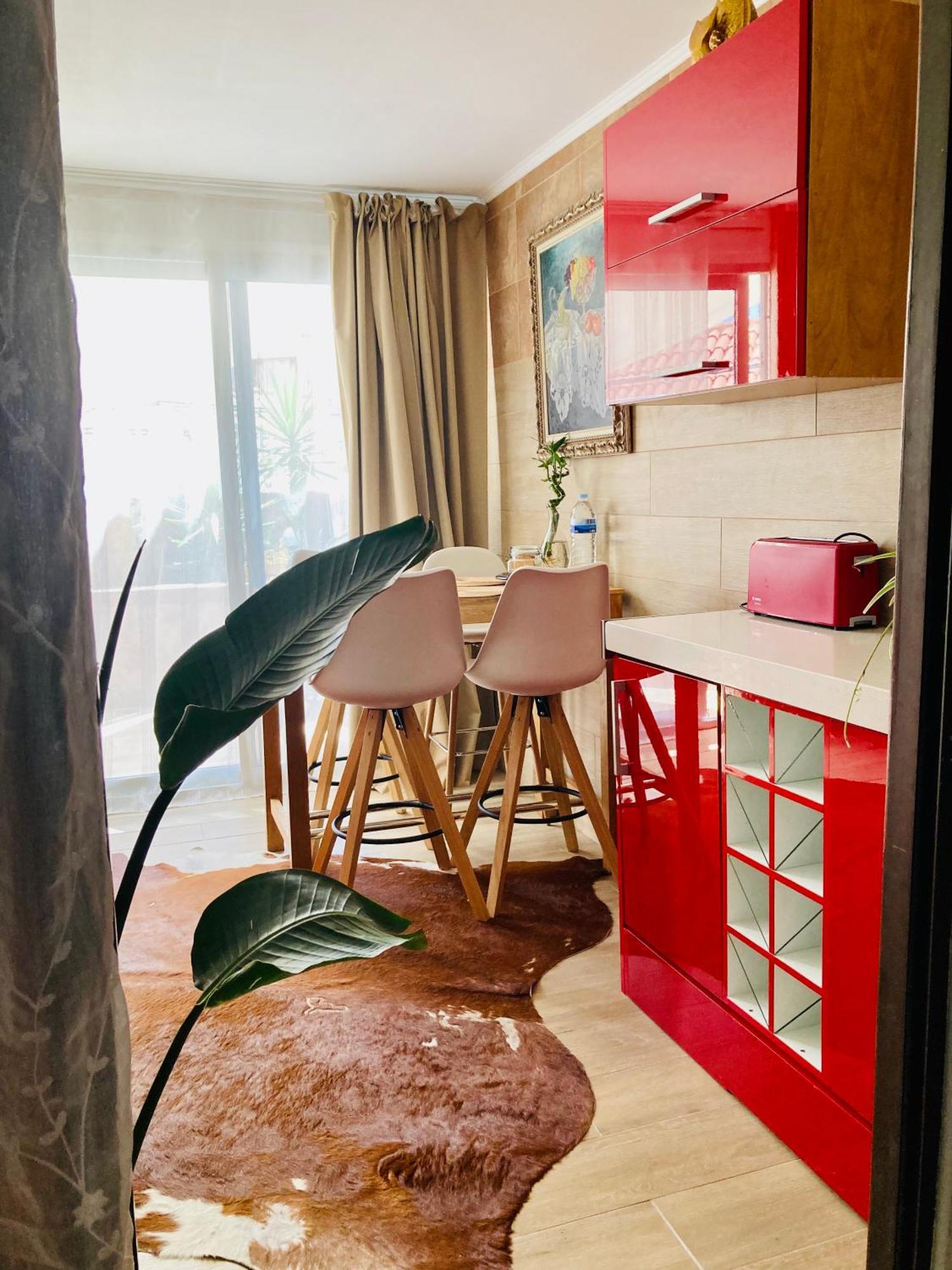 Apartment With Terrace And Pool, Los Cristianos Лос Кристианос Екстериор снимка