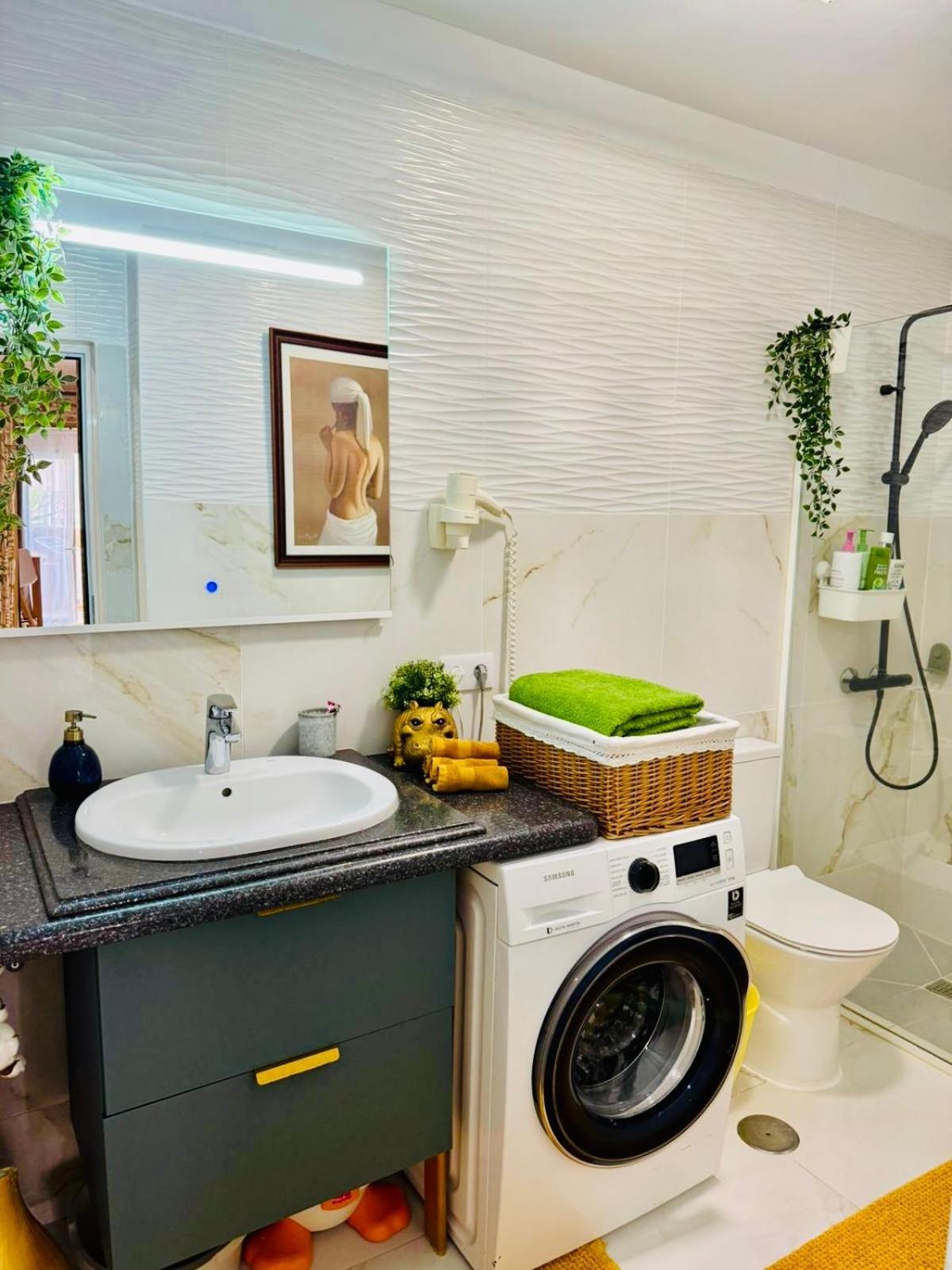 Apartment With Terrace And Pool, Los Cristianos Лос Кристианос Екстериор снимка