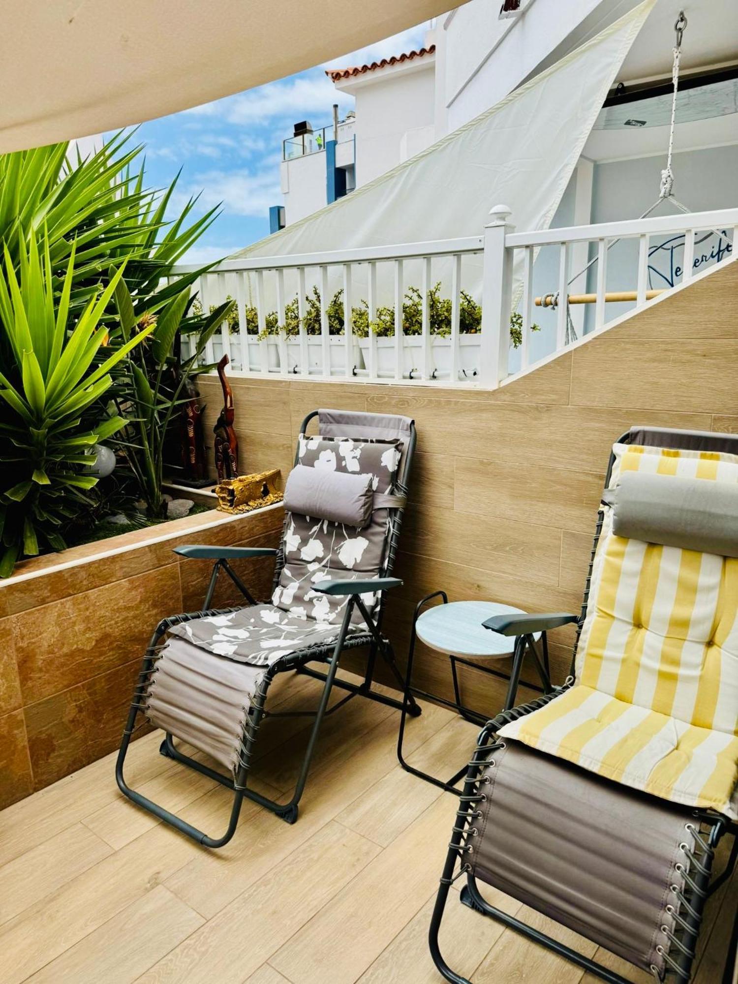 Apartment With Terrace And Pool, Los Cristianos Лос Кристианос Екстериор снимка