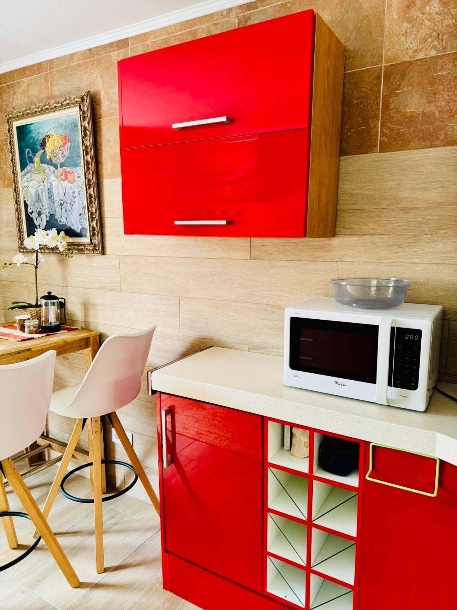Apartment With Terrace And Pool, Los Cristianos Лос Кристианос Екстериор снимка