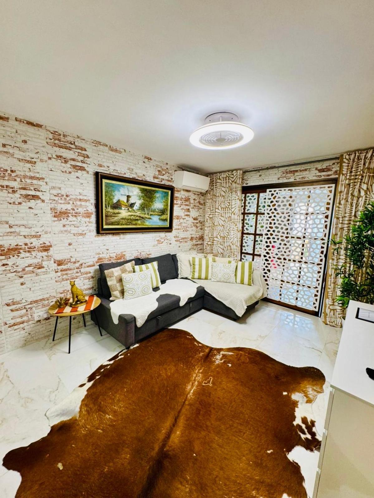 Apartment With Terrace And Pool, Los Cristianos Лос Кристианос Екстериор снимка